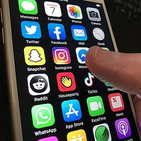 Cellphone and Mobile Device Forensics Investigations in Lincoln